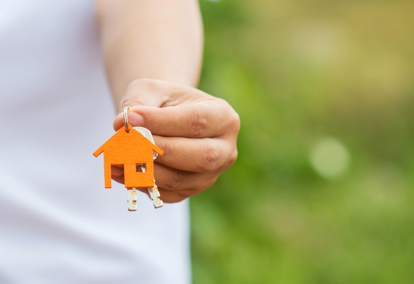 What Every Homebuyer Should Know About the Roof Before Making an Offer